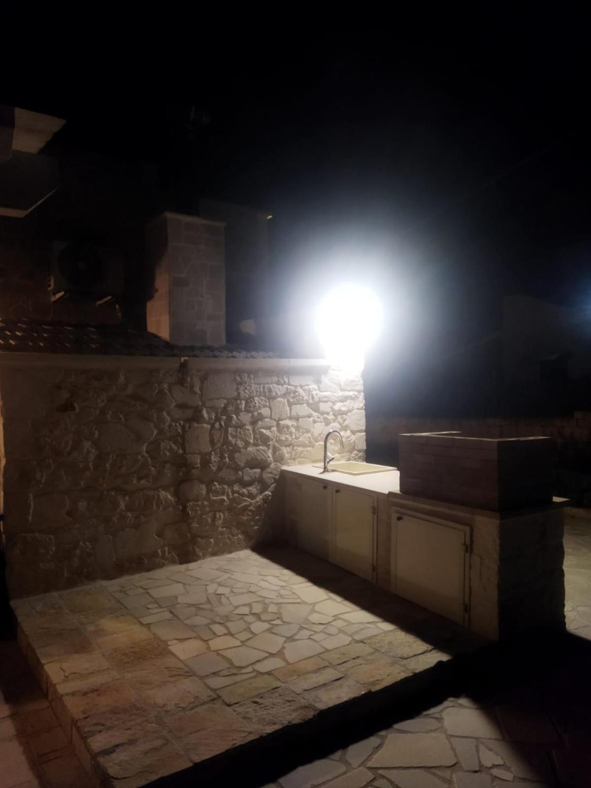 Villa Brachychiton ออสตูนี ภายนอก รูปภาพ